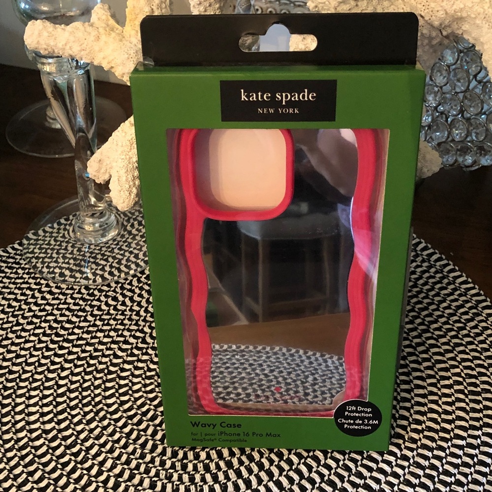 NWOT in box kate spade Pink Wavy iPhone 16 Pro Max Case